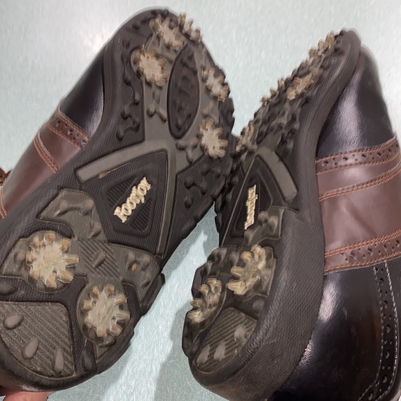 FootJoy 11 1/2 Men's Golfing Oxfords with Soft Spikes - Picture 9 of 9